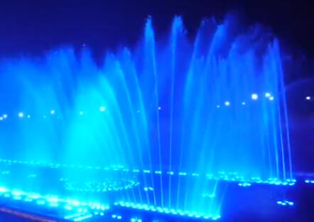 �������@��Ȫ����